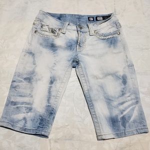 Miss Me Irene Bermuda Shorts Sz 27